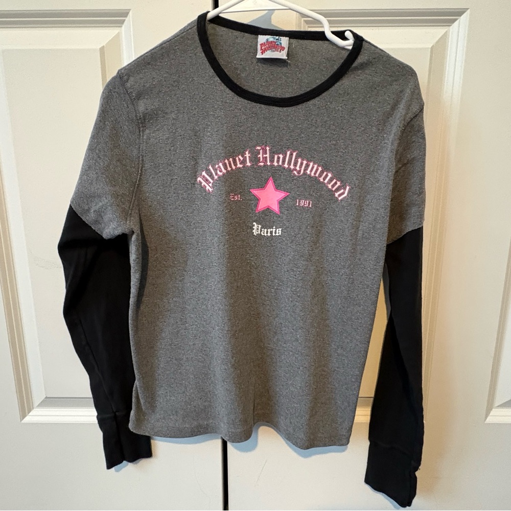 Large Planet Hollywood Paris Top